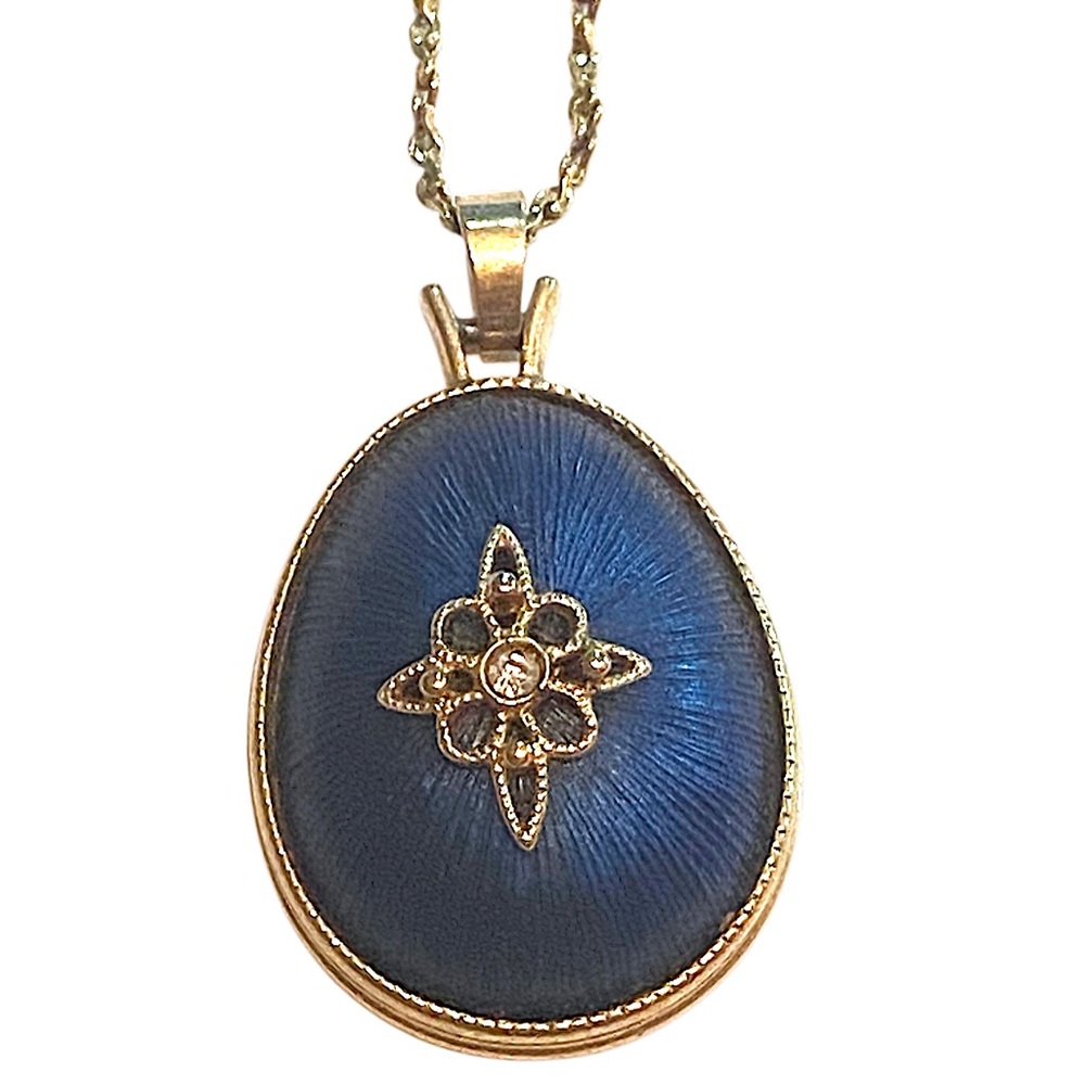 AVON Vintage Blue Egg North Star Necklace Gold Chain - Picture 2 of 3